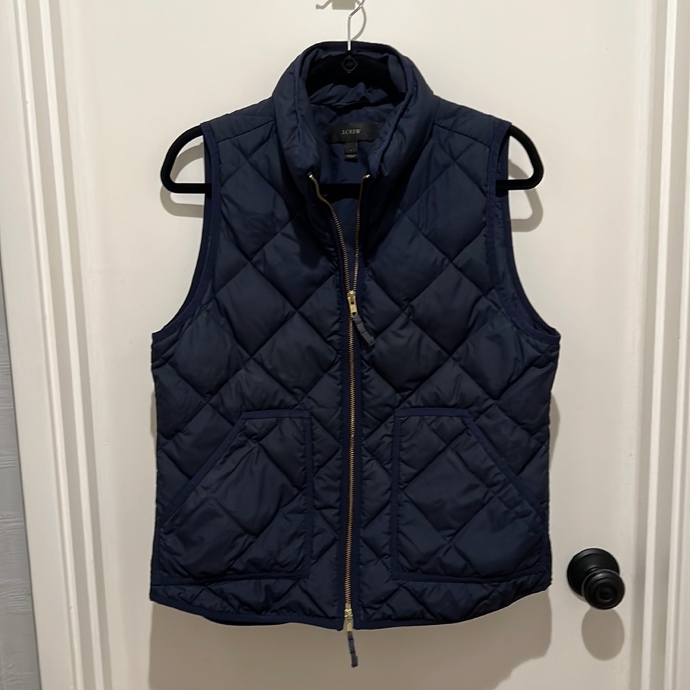 Quilted vest from J.Crew. Navy. Size M.